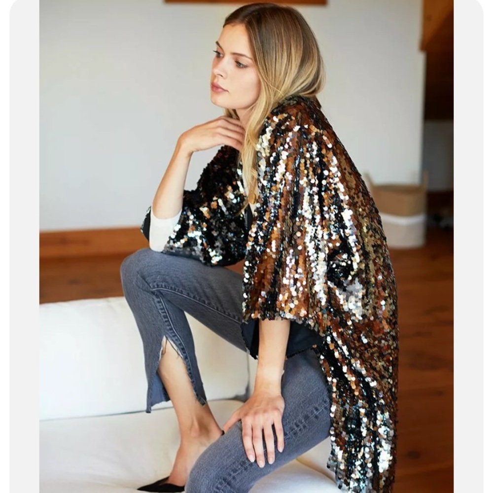 BNWT Emerson Fry sequin Kimono xs/s